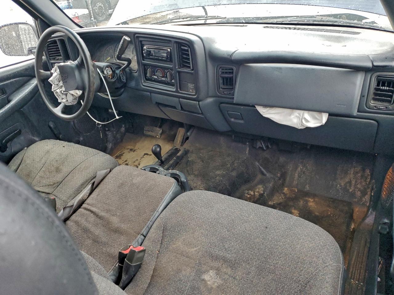 Chevrolet Silverado K1500 Image 10