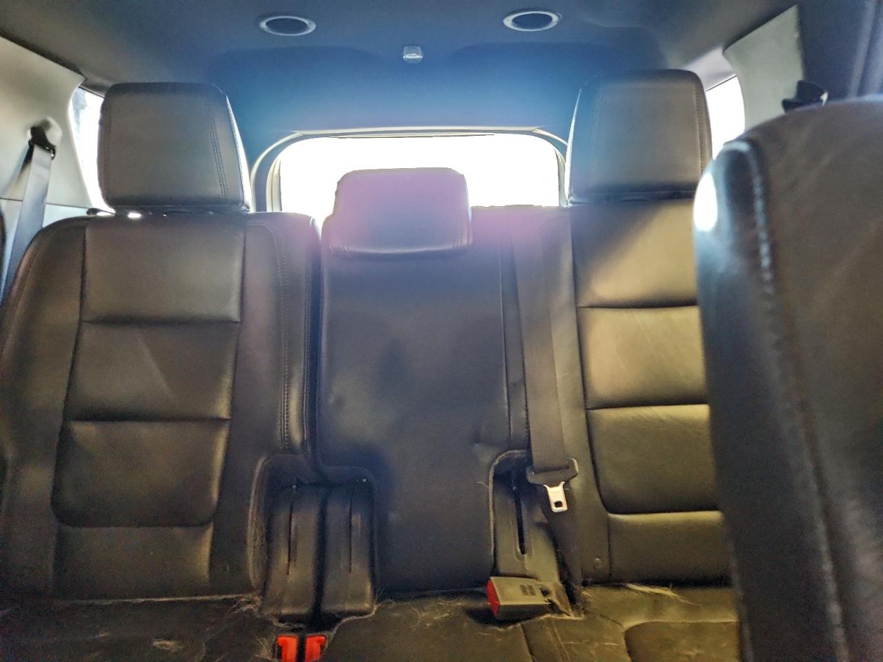 Ford Explorer Xlt Image 4