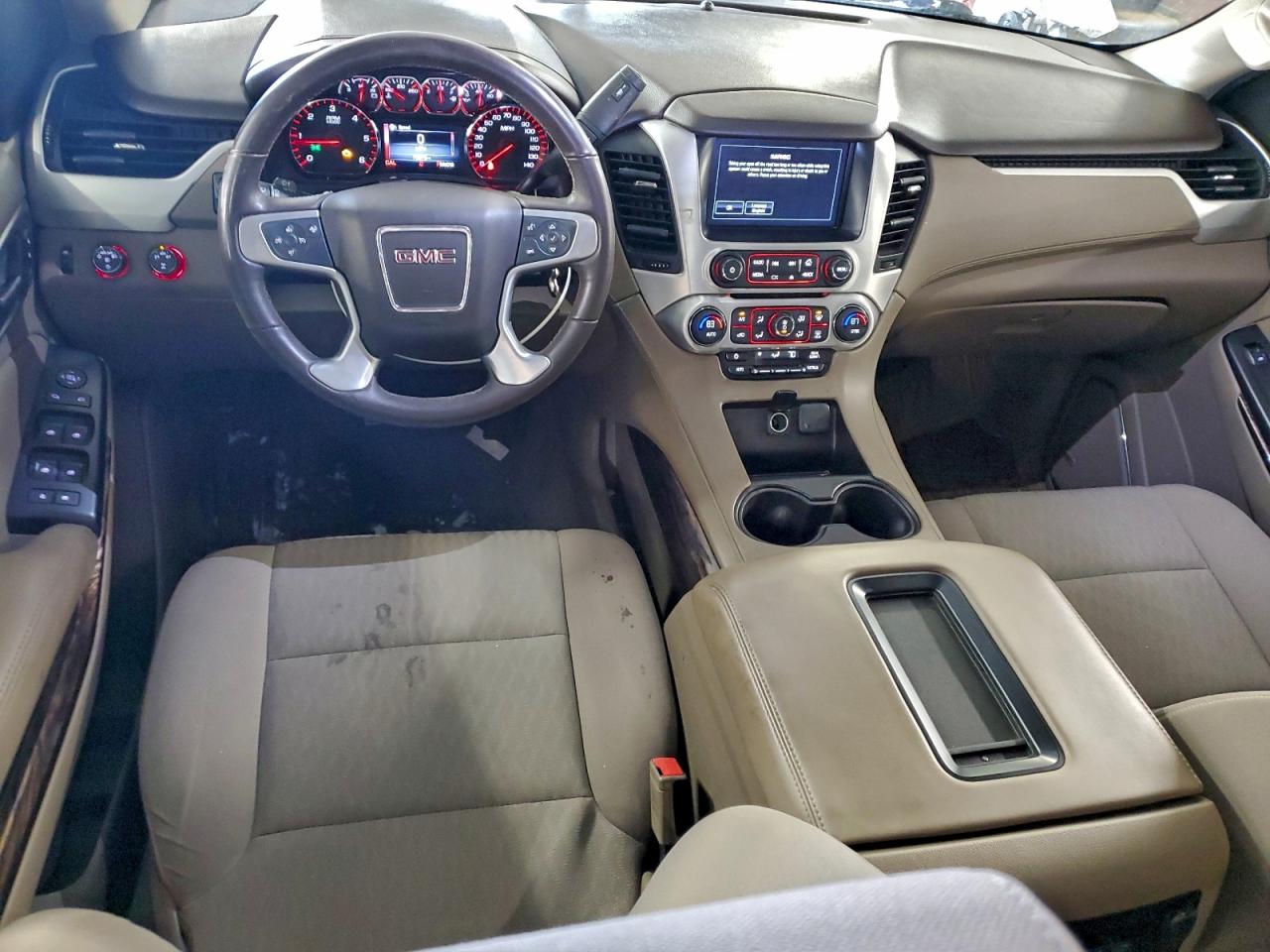 GMC Yukon Sle Image 11