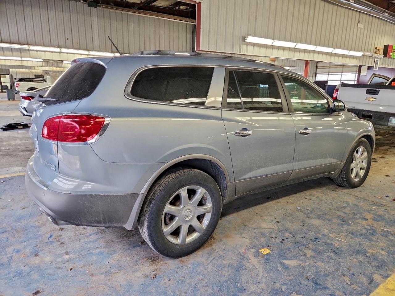 Buick Enclave Cxl Image 12