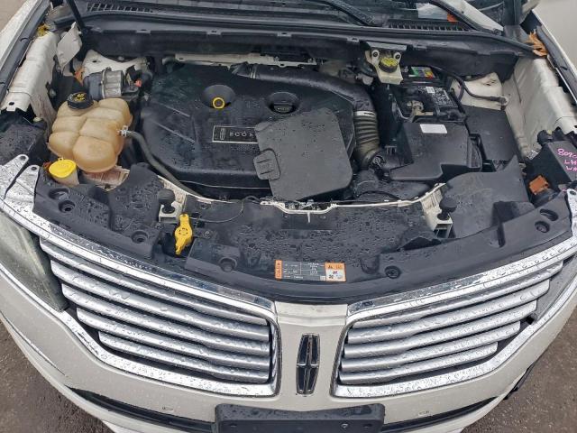 Lincoln MKZ Image 12