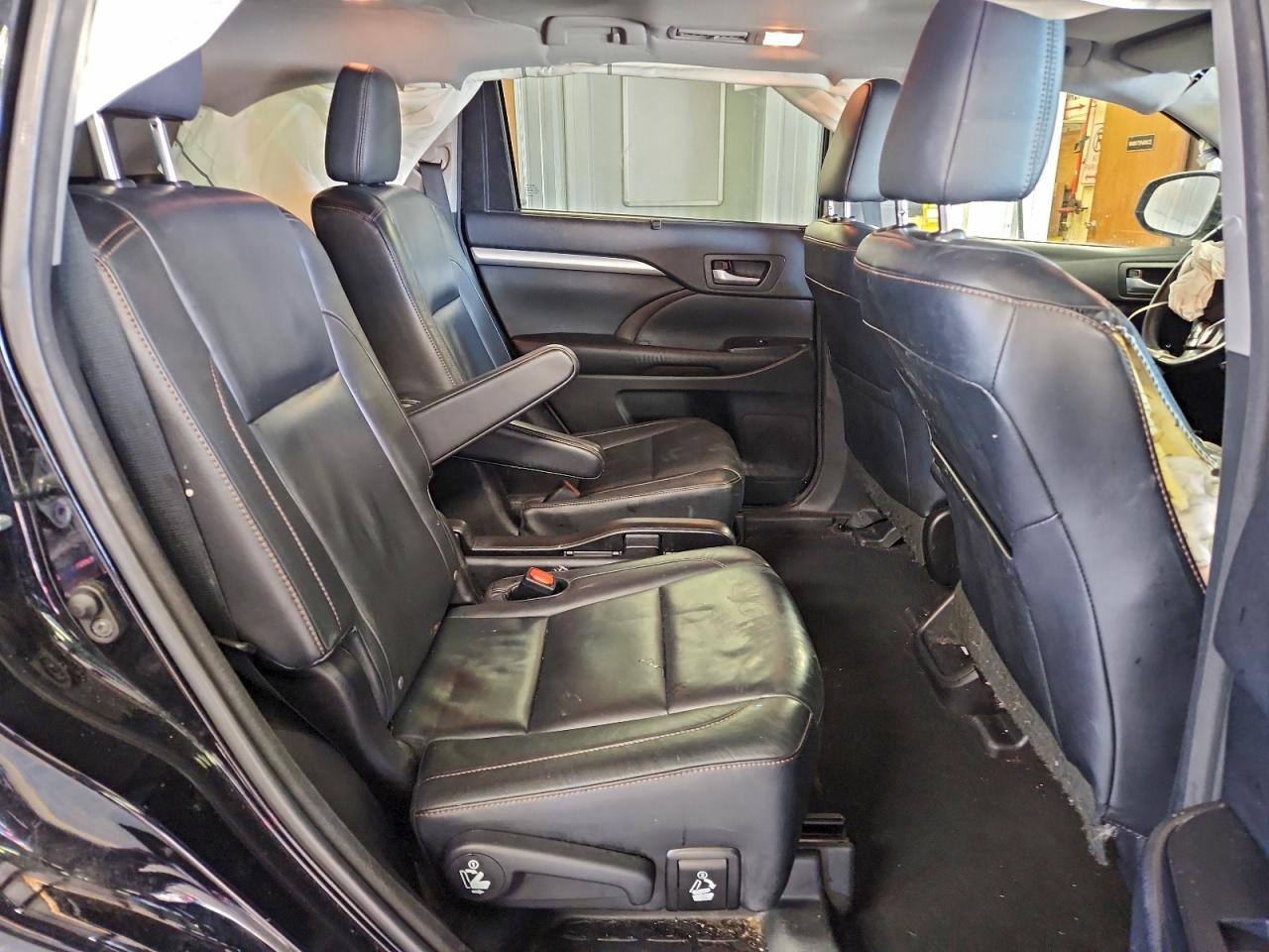 Toyota Highlander Xle Image 11