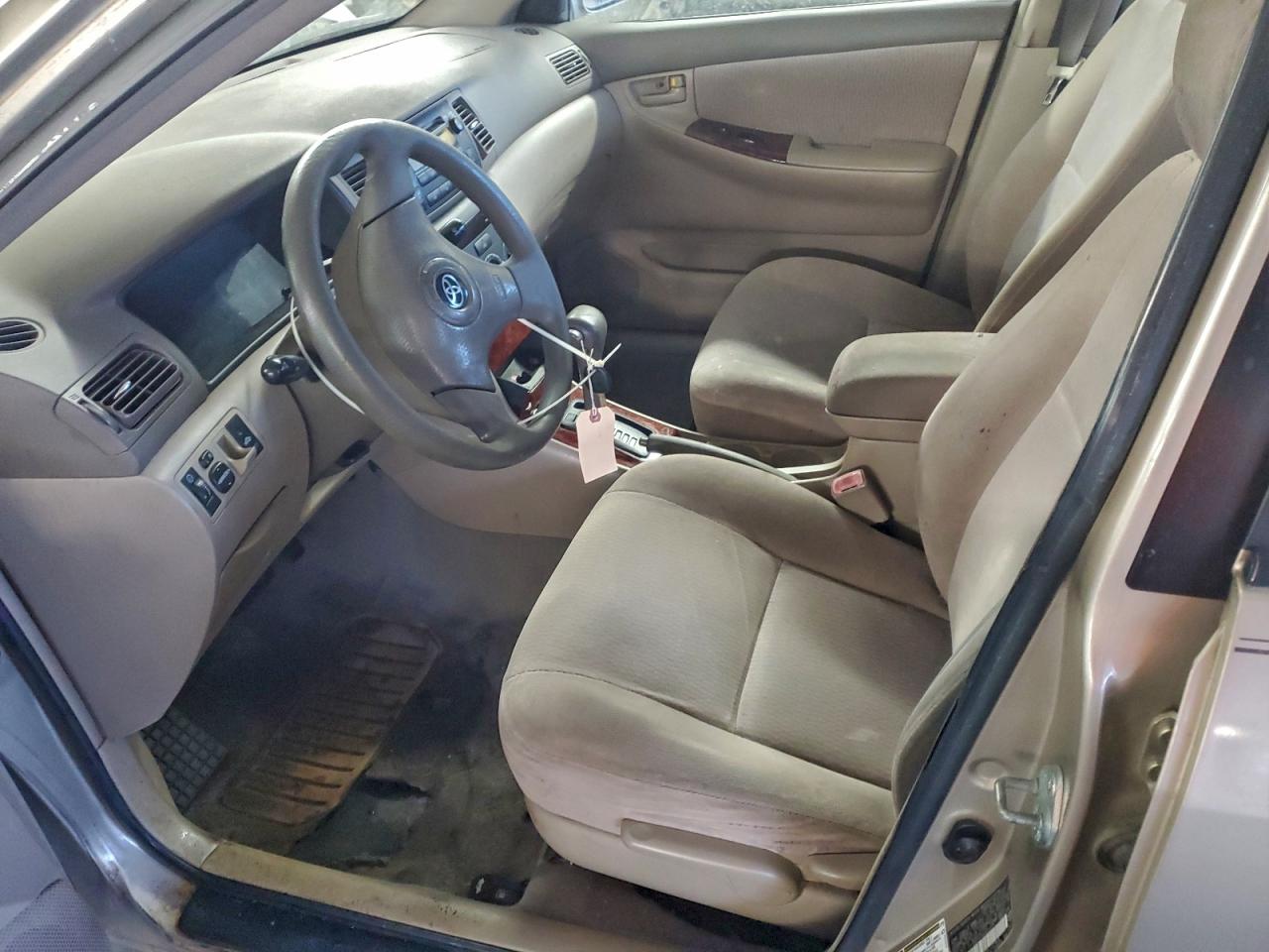 Toyota Corolla Ce Image 8