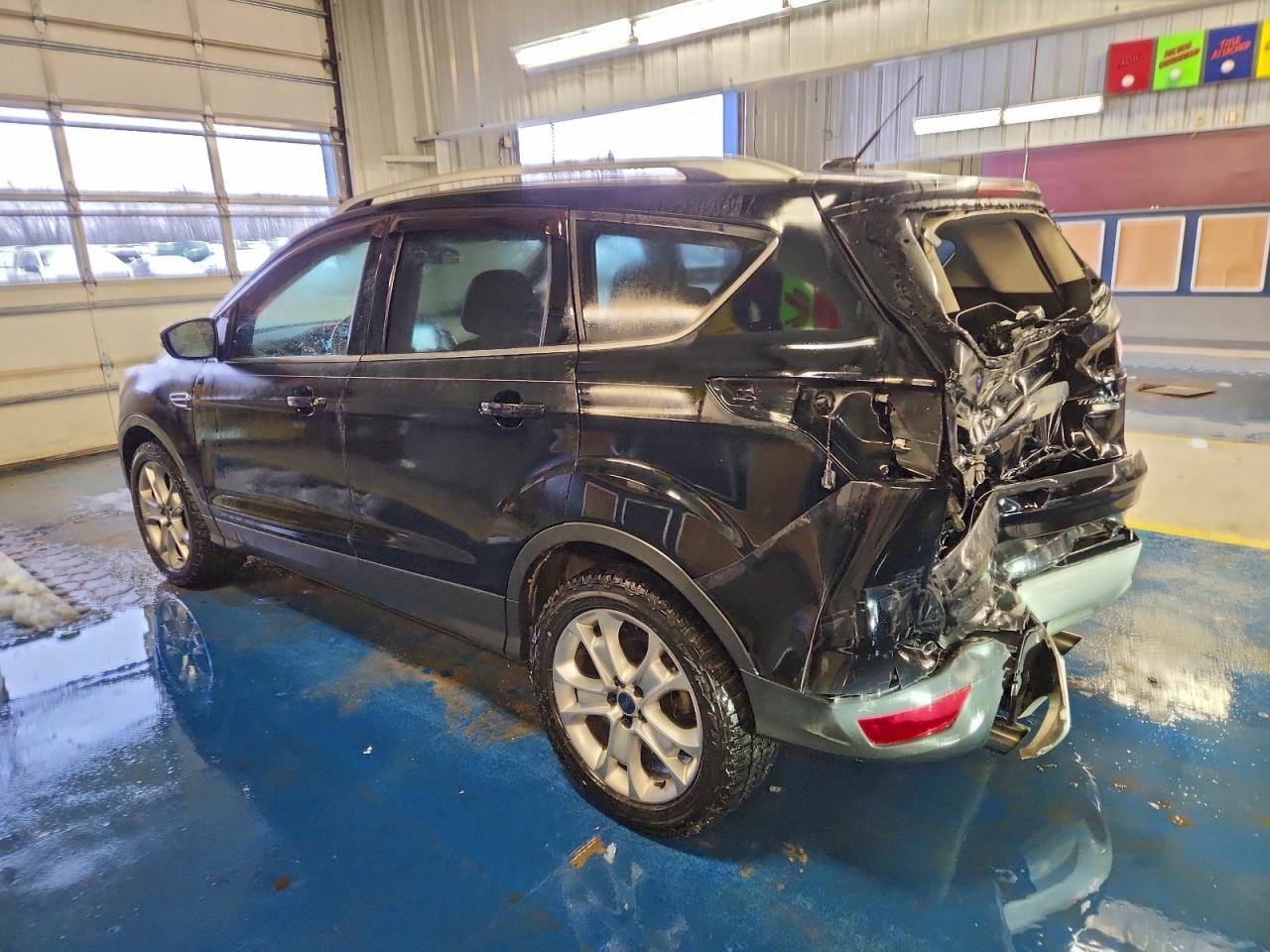 Ford Escape Titanium Image 13