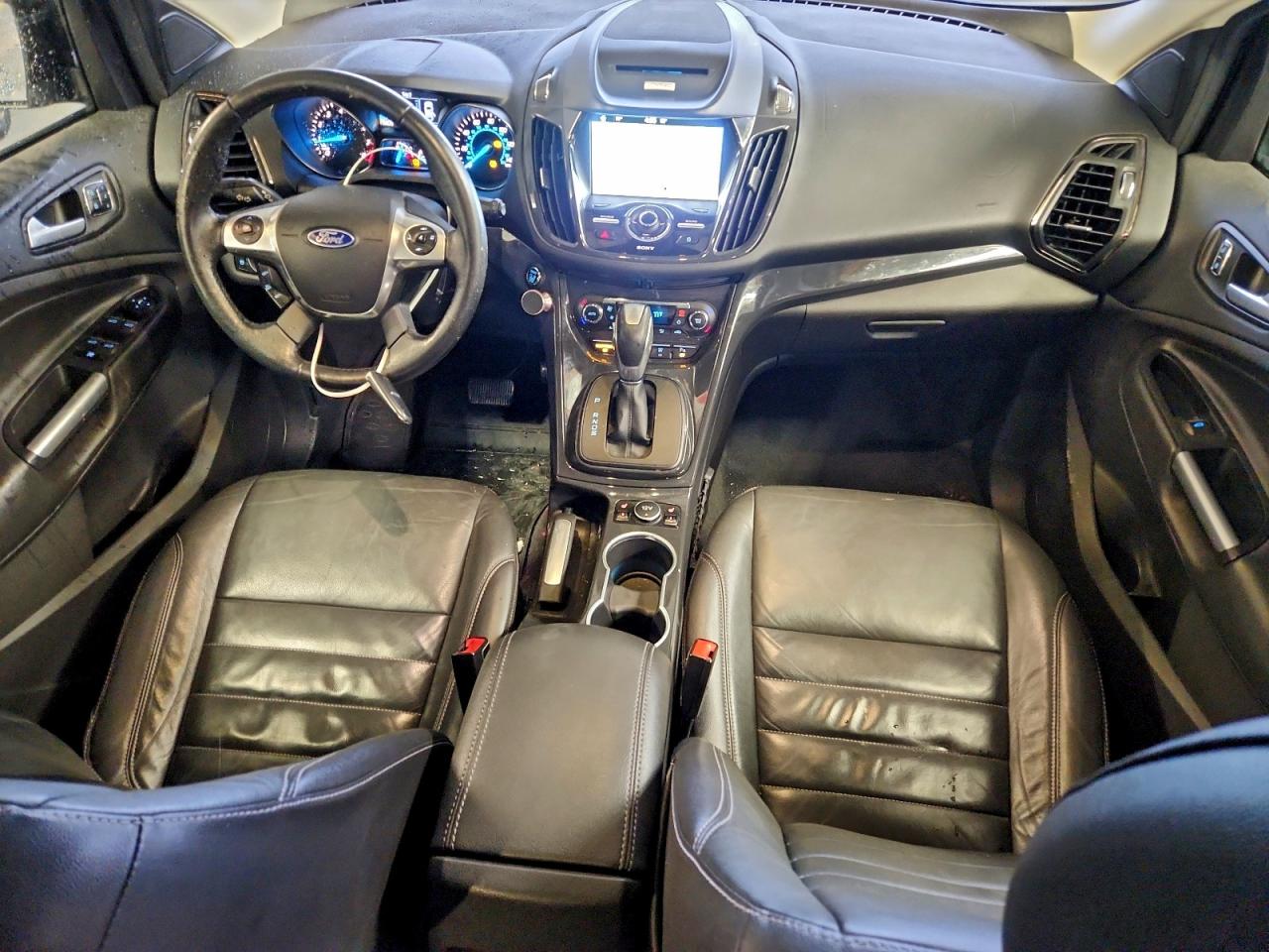 Ford Escape Titanium Image 5