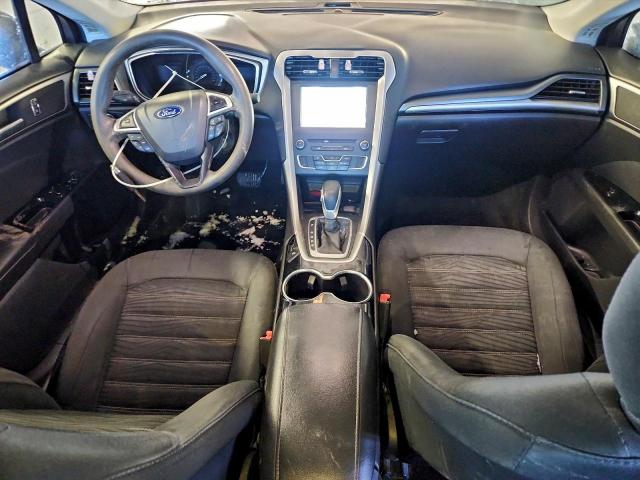 Ford Fusion Se Image 6