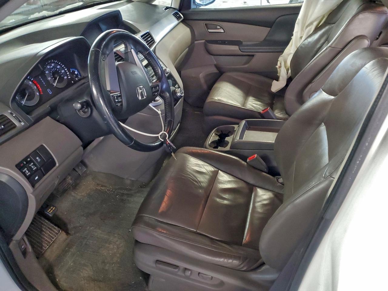 Honda Odyssey Exl Image 8