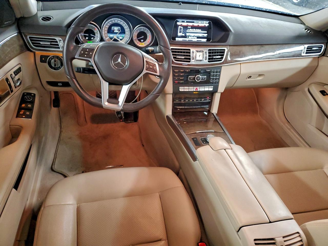 Mercedes-Benz E-Class 350 4matic Image 11