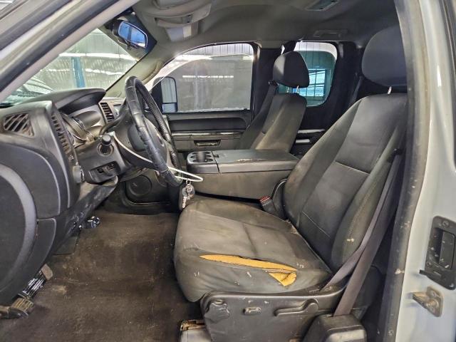 Chevrolet Silverado K2500 Heavy Duty Lt Image 2