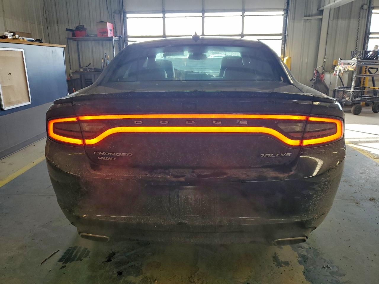 Dodge Charger Sxt Image 2