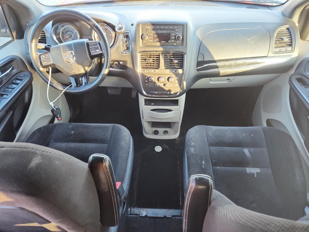 Dodge Caravan Se Image 7