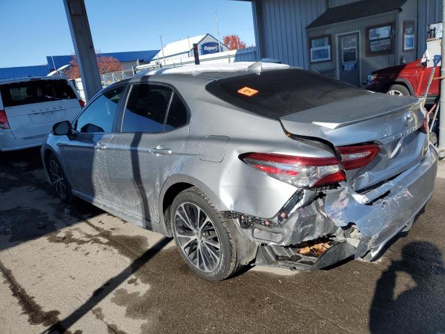 Toyota Camry L Image 4