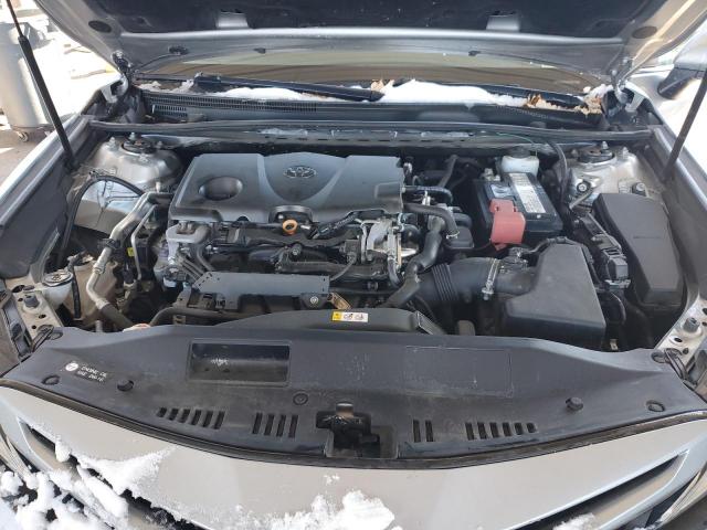 Toyota Camry L Image 9
