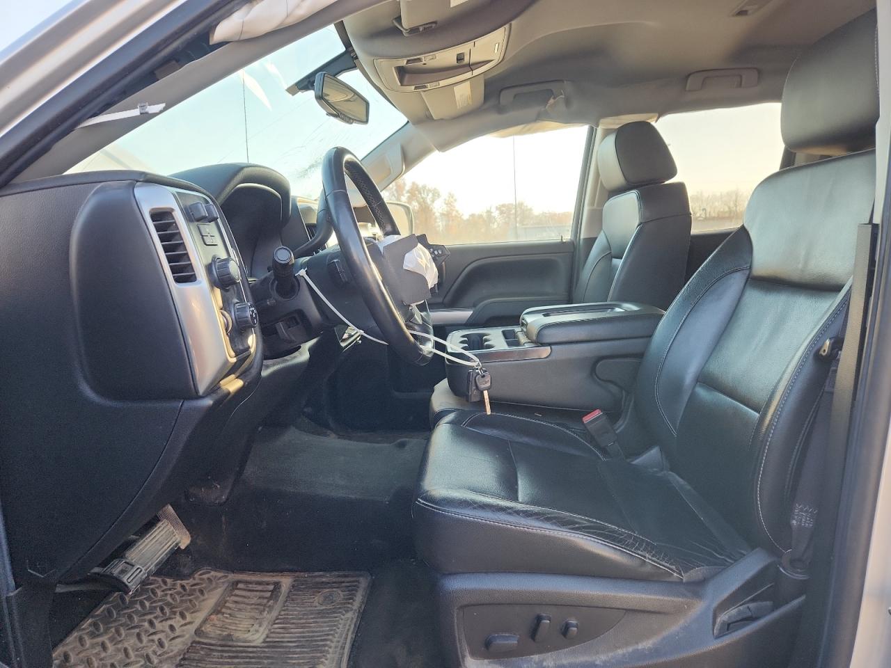 Chevrolet Silverado K1500 Lt Image 11