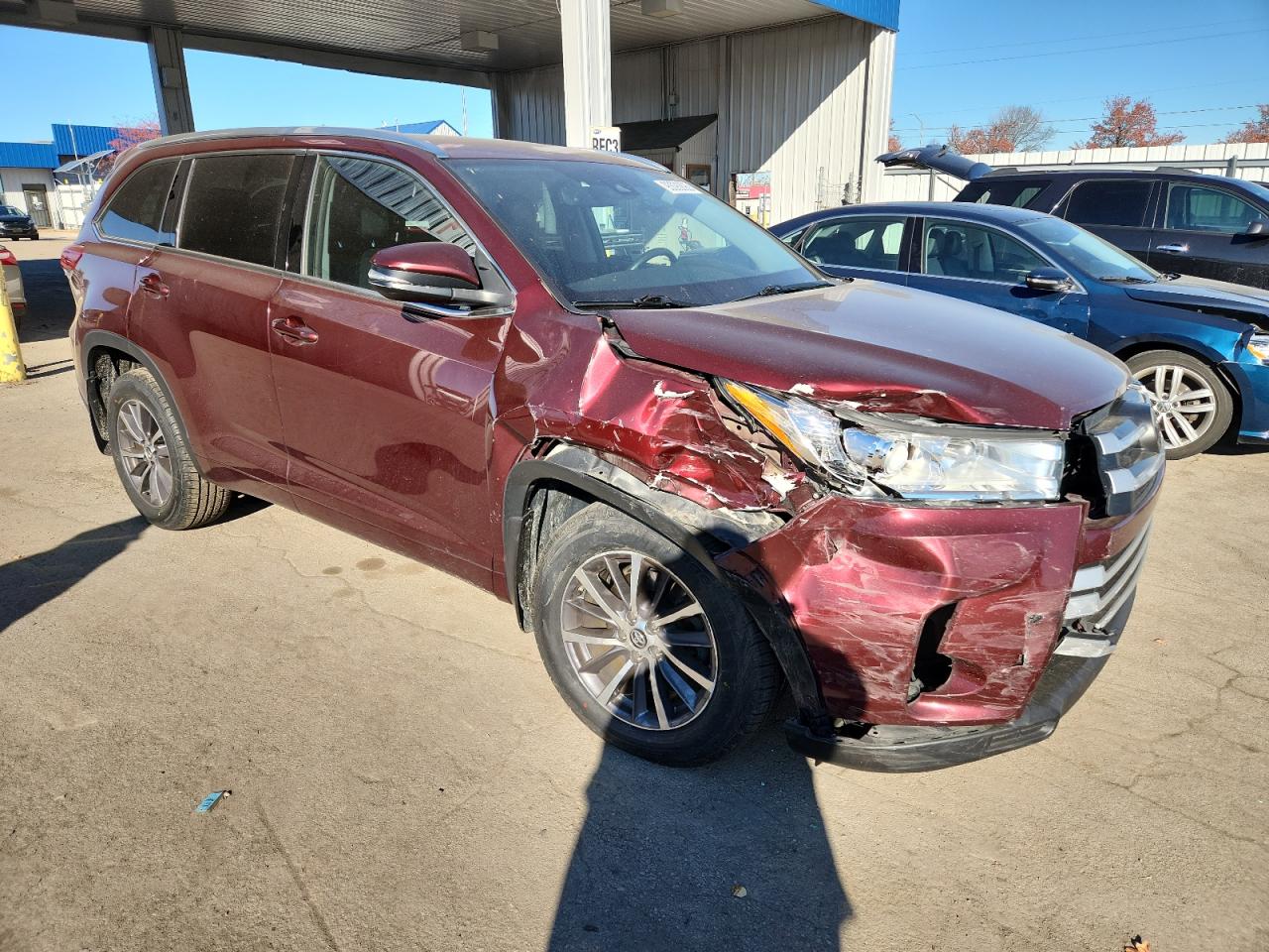 Toyota Highlander Se Image 2