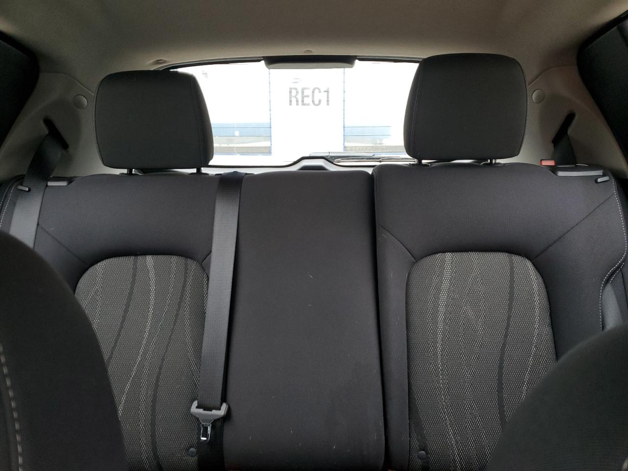 Chevrolet Sonic Lt Image 5