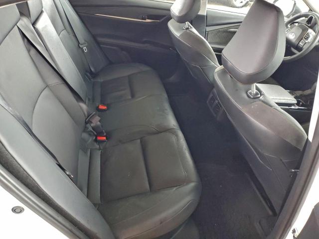 Toyota Camry Xse Image 6