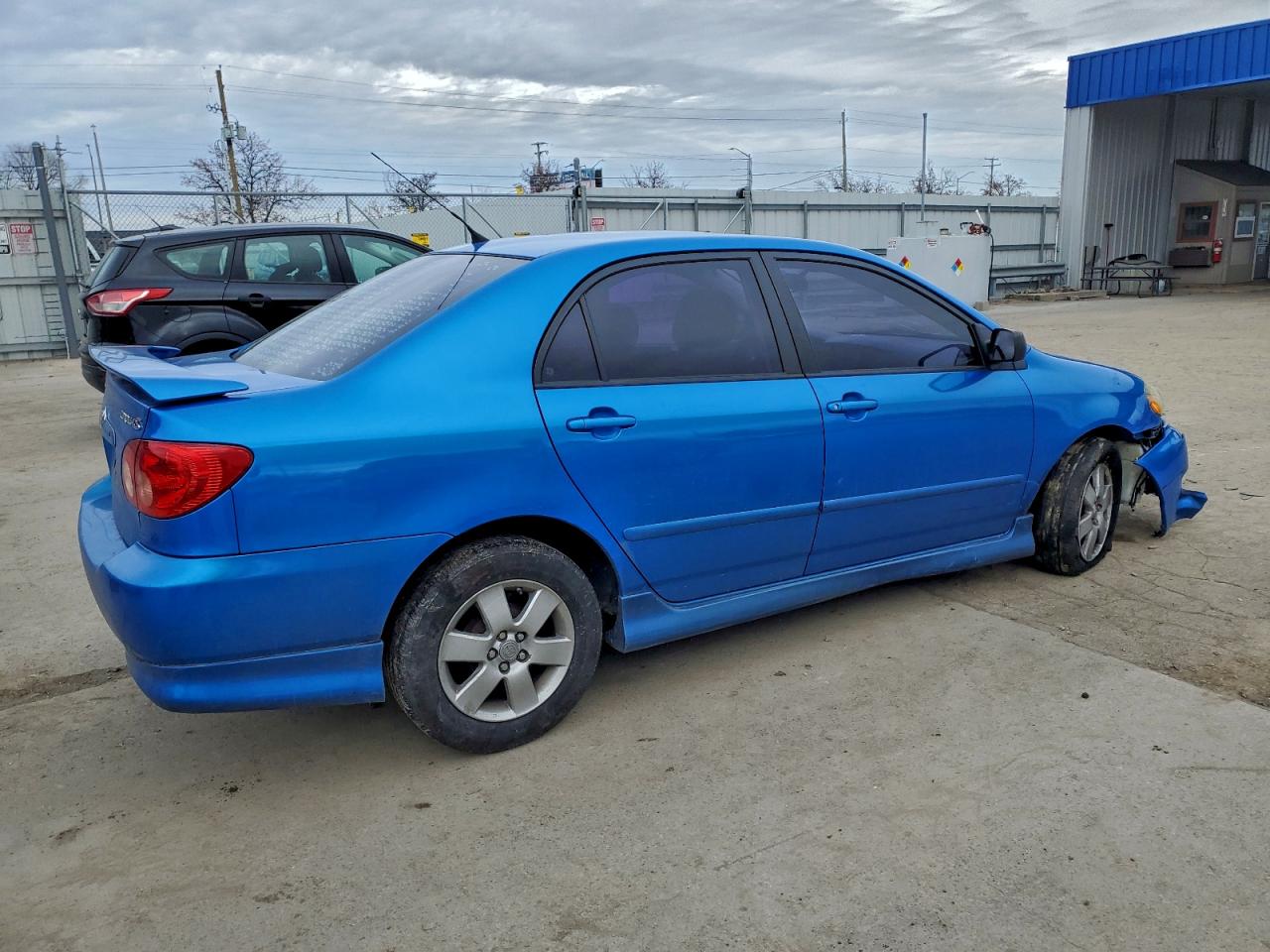 Toyota Corolla Ce Image 5