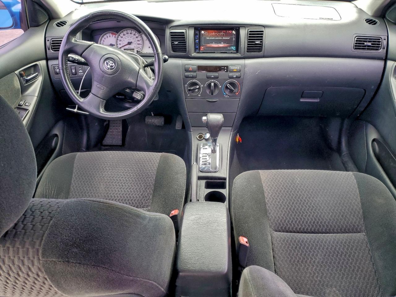 Toyota Corolla Ce Image 13