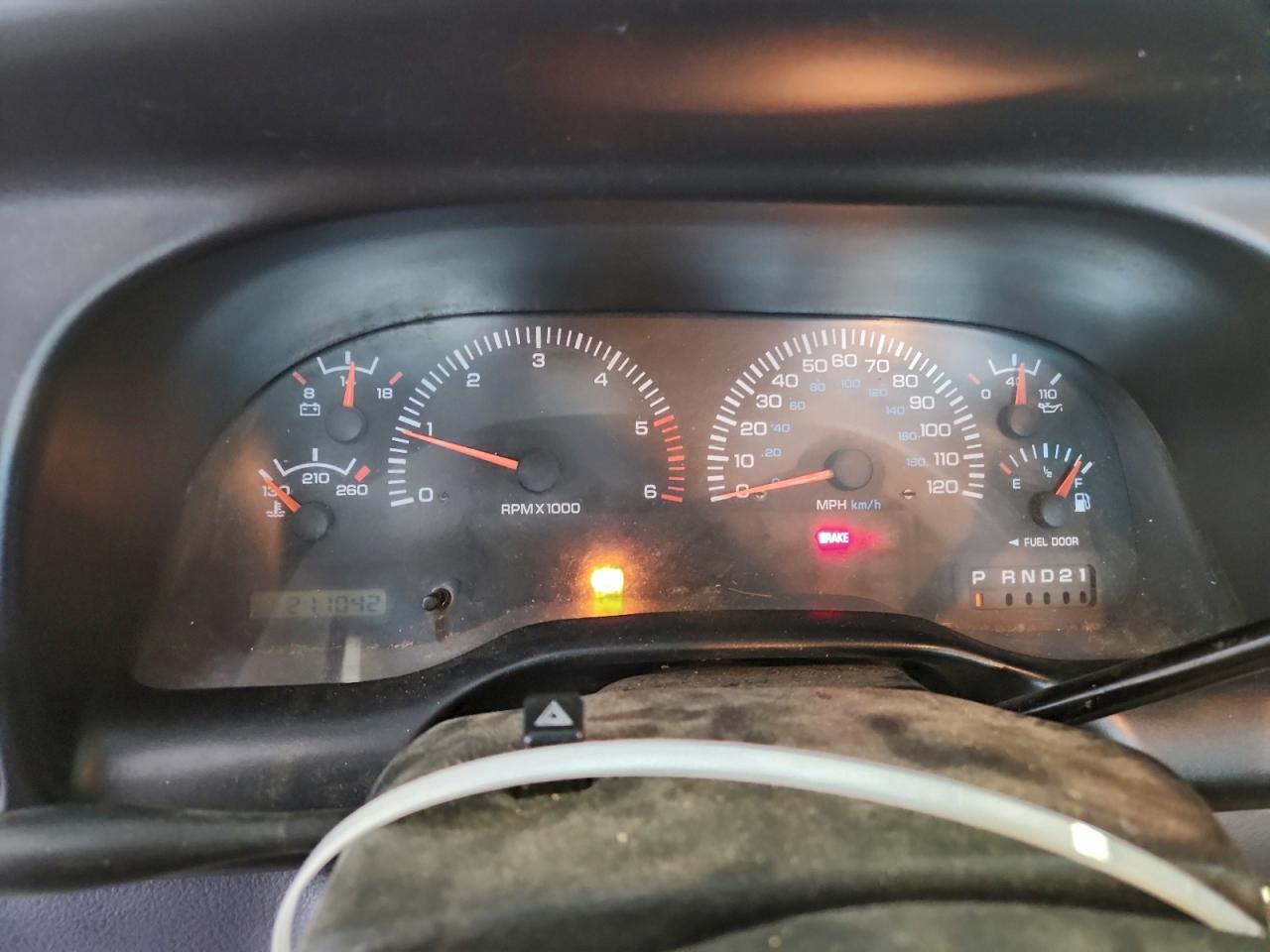 Dodge Ram 2500 Image 8