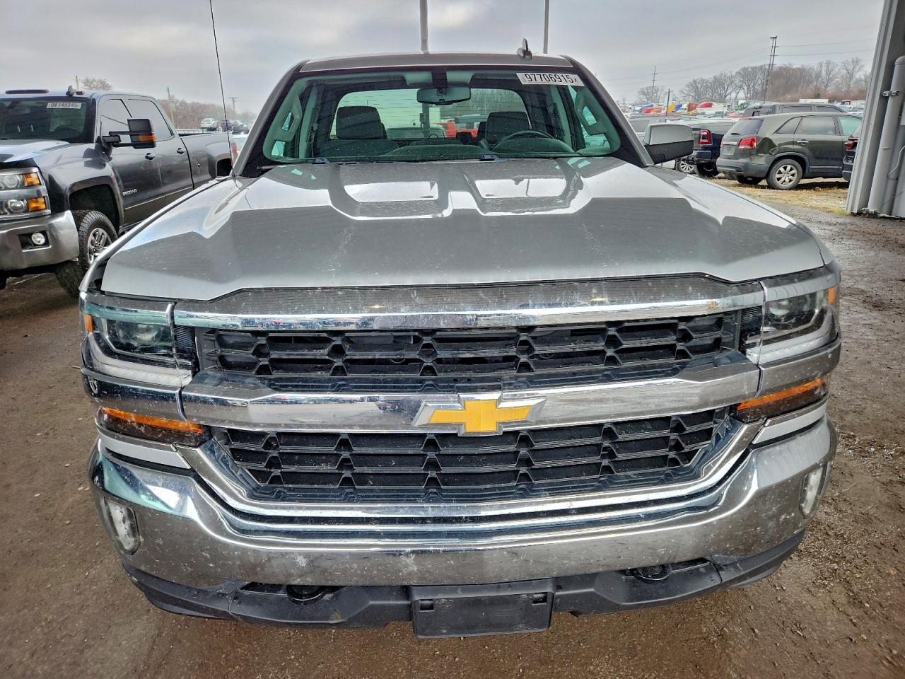 Chevrolet Silverado K1500 Lt Image 4