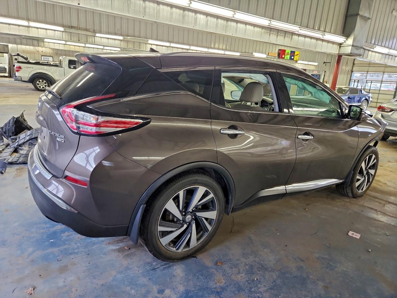 Nissan Murano S Image 3
