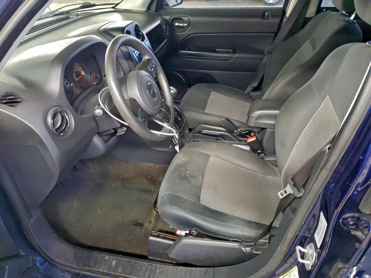 Jeep Patriot Sport Image 8