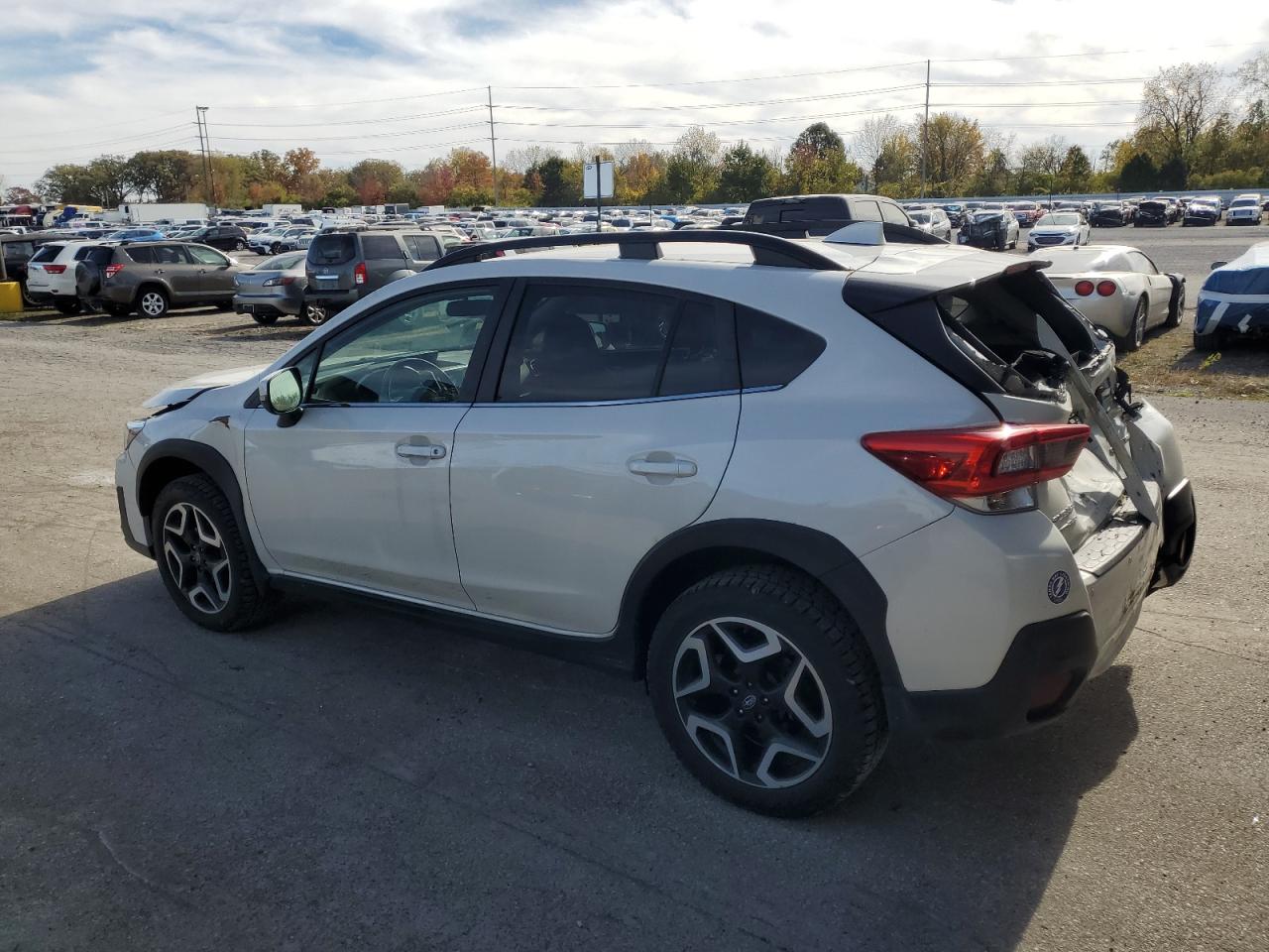 Subaru Crosstrek Limited Image 3