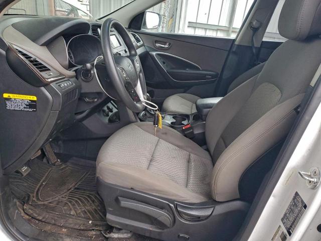 Hyundai SANTA FE Image 6