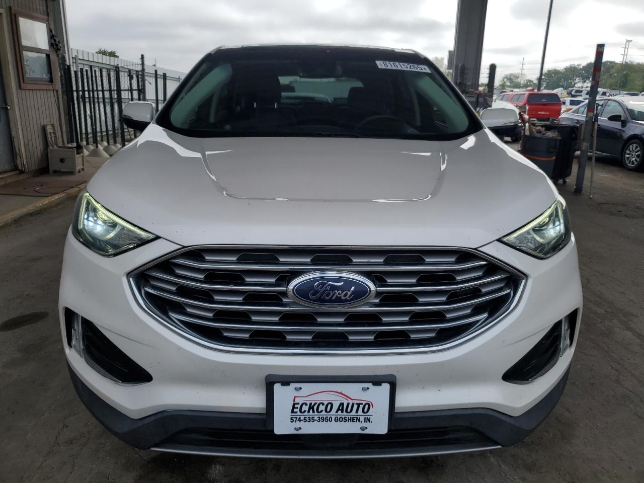 Ford Edge Titanium Image 12