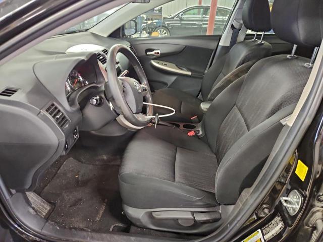 Toyota Corolla Base Image 7