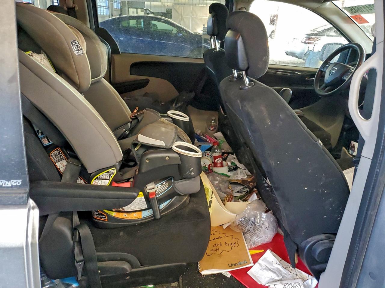 Dodge Caravan Se Image 11