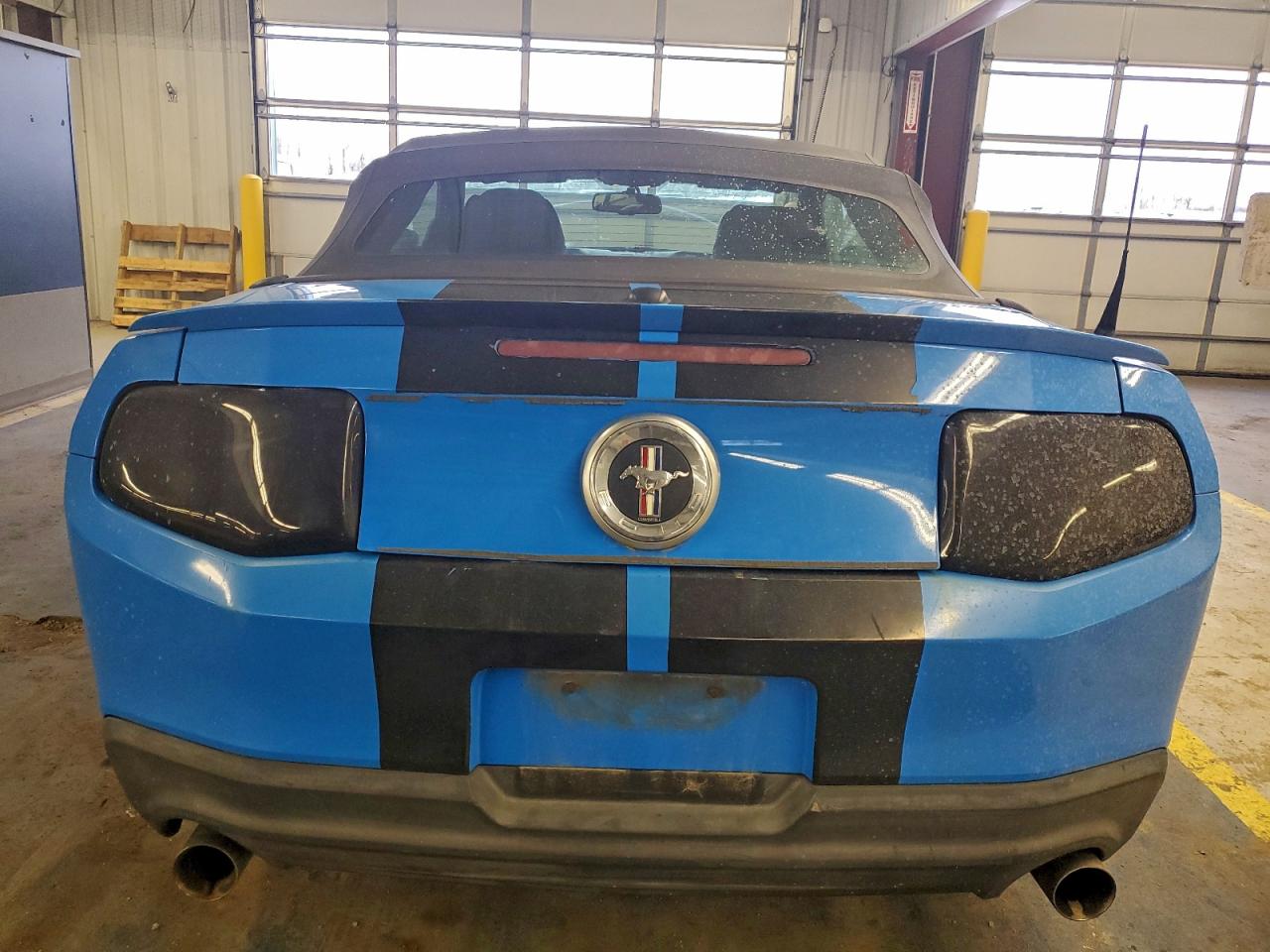 Ford Mustang Image 3