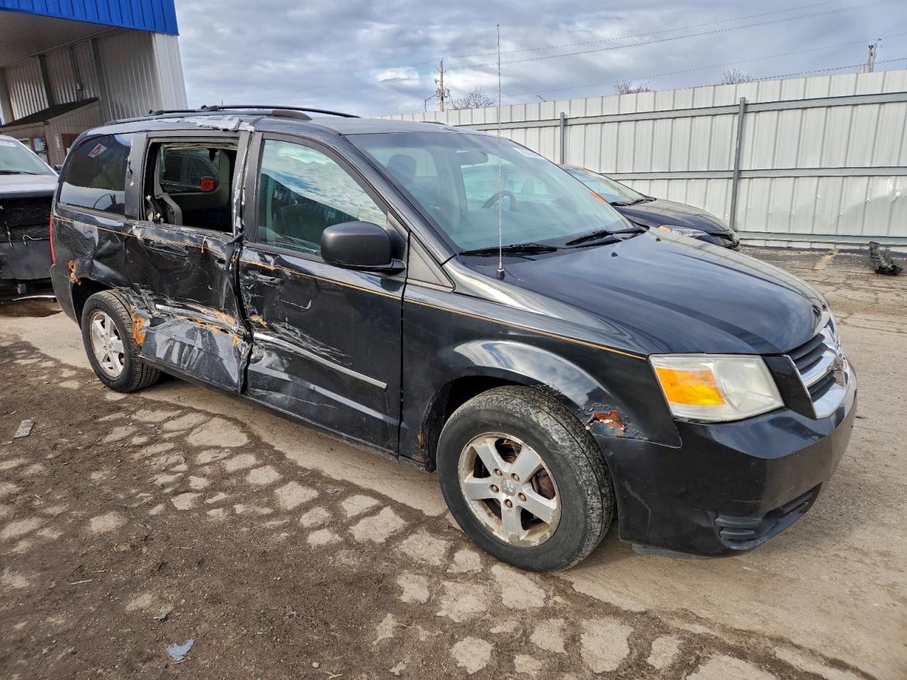 Dodge Caravan Sxt Image 13