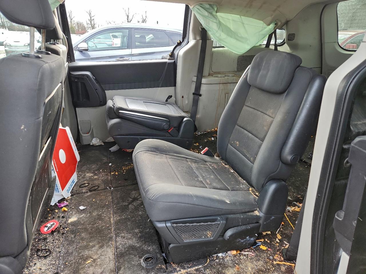 Dodge Caravan Sxt Image 6