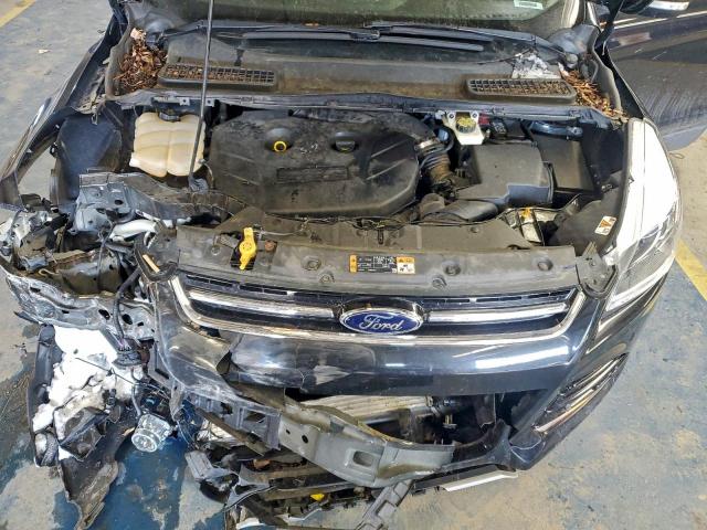 Ford Escape Titanium Image 11