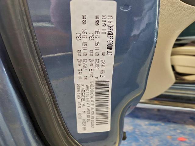 Chrysler Minivan Limited Image 13