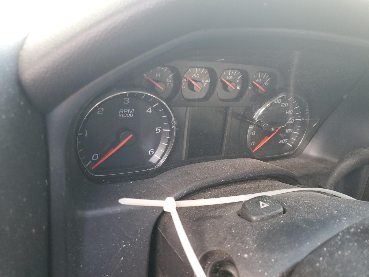 GMC Sierra C1500 Image 6