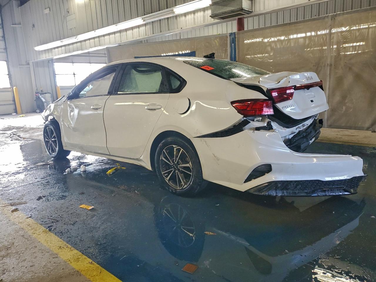 Kia Forte Fe Image 6