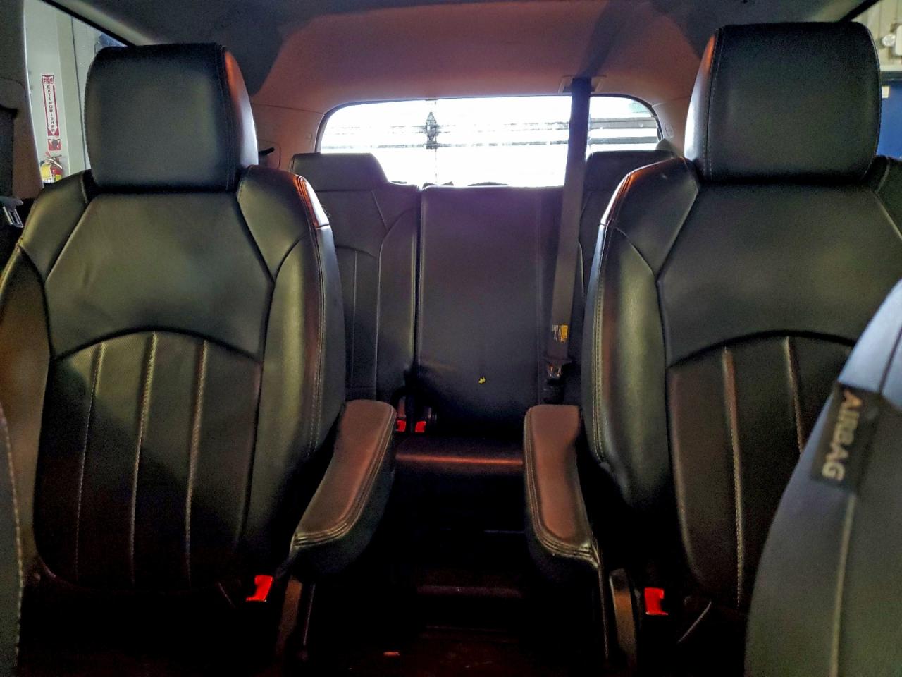 Buick Enclave Image 8