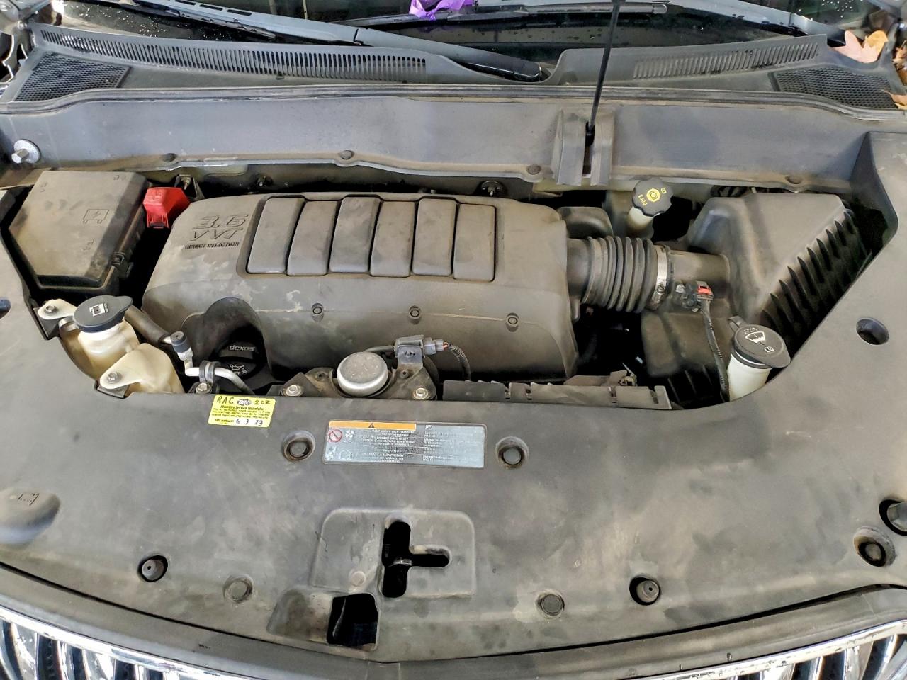 Buick Enclave Image 12