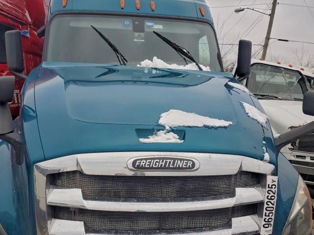 Freightliner Cascadia 1 Image 9