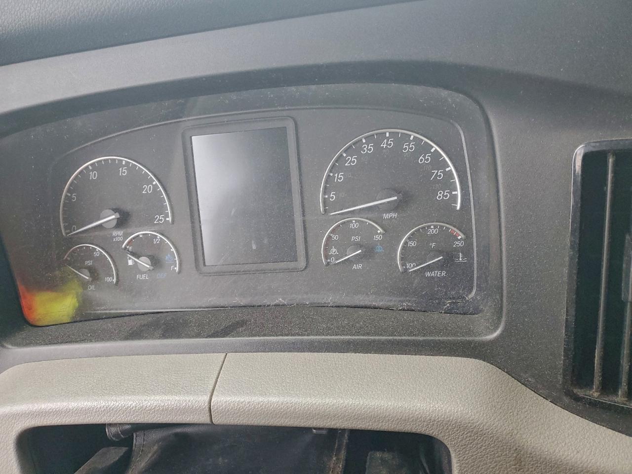 Freightliner Cascadia 1 Image 5