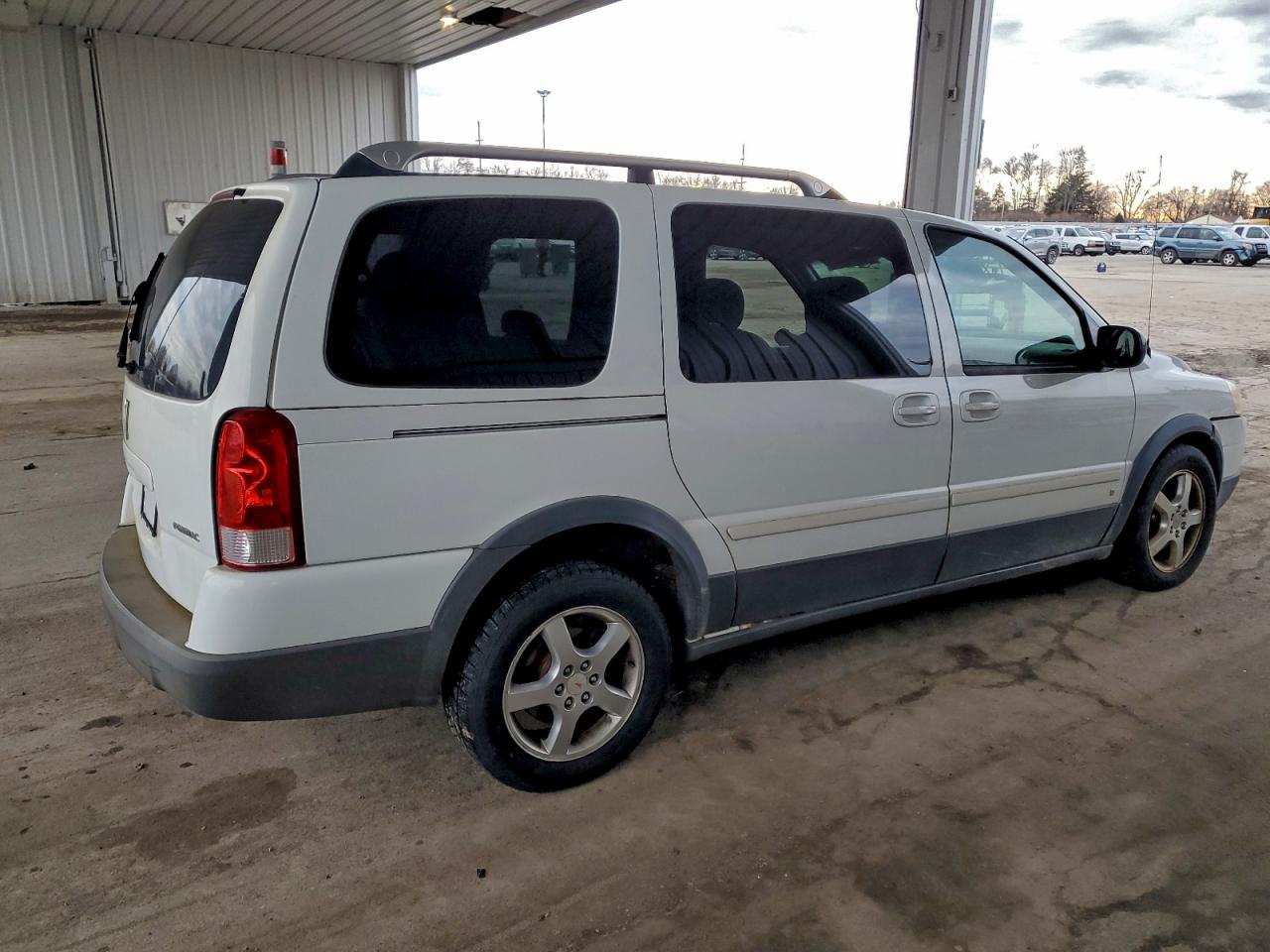 Pontiac Montana Sv6 Image 3