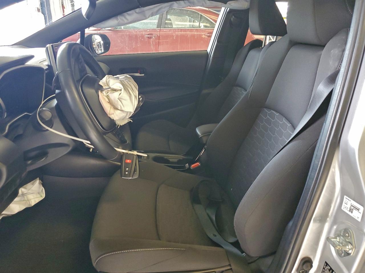 Toyota Corolla Se Image 12