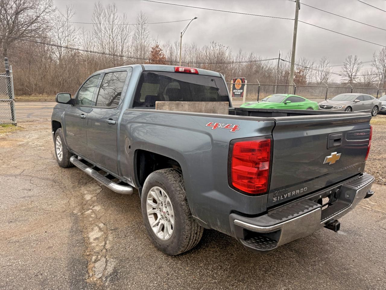 Chevrolet Silverado K1500 Lt Image 2