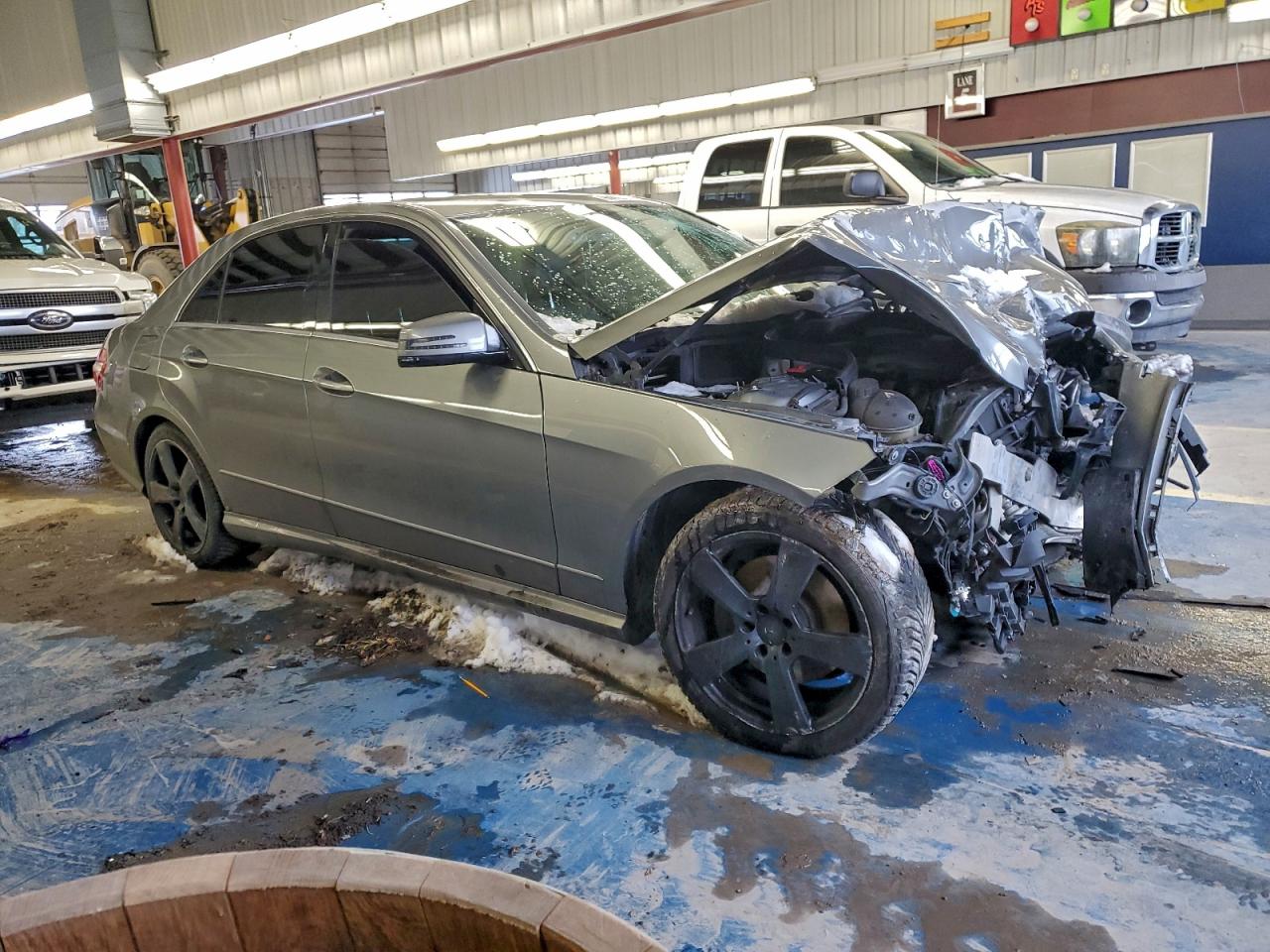 Mercedes-Benz E-Class 350 4matic Image 5