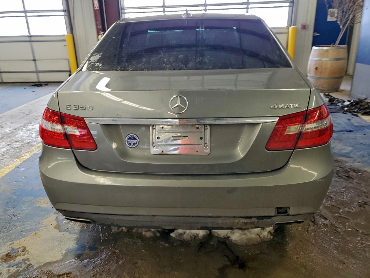 Mercedes-Benz E-Class 350 4matic Image 4