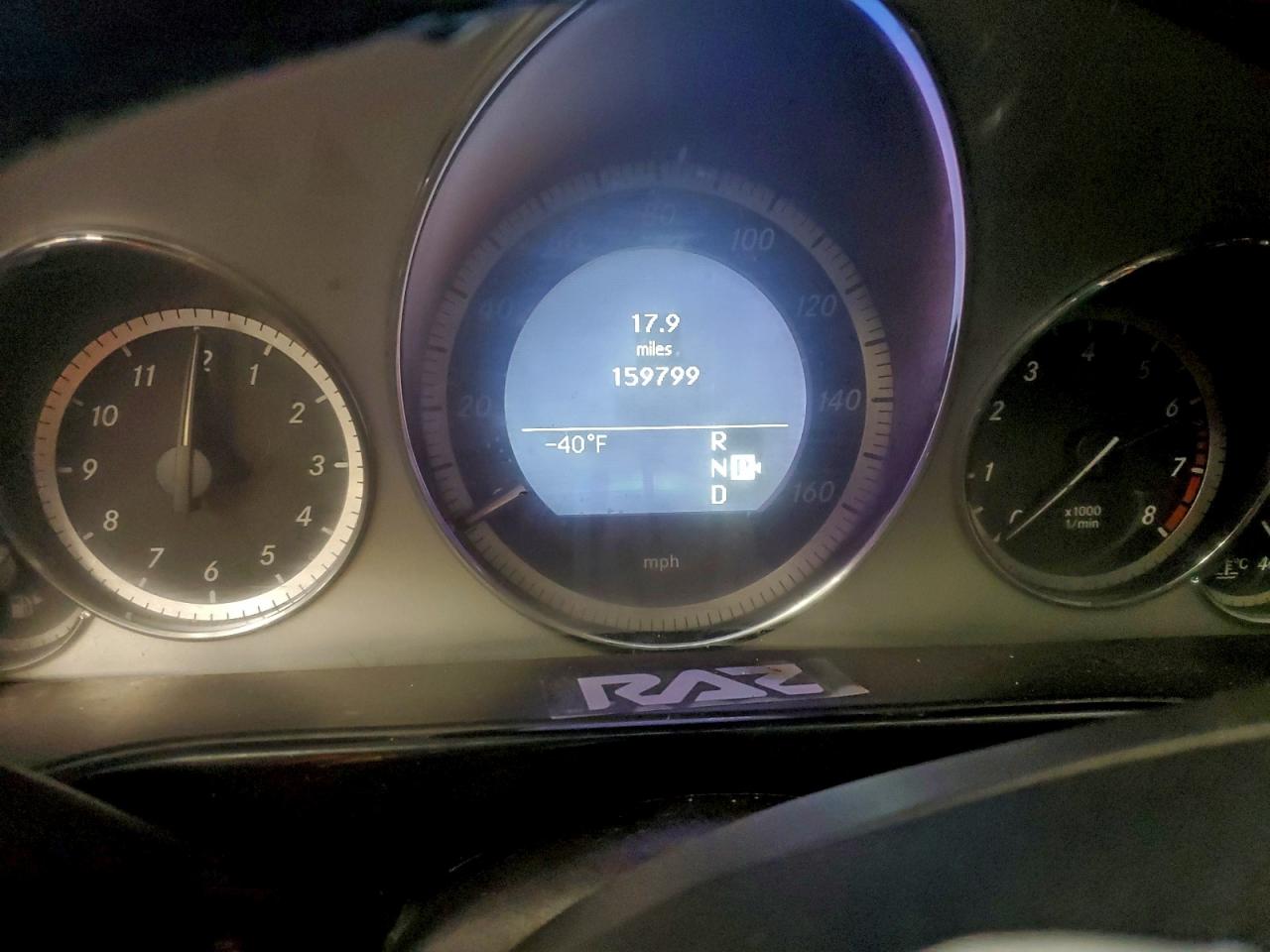 Mercedes-Benz E-Class 350 4matic Image 8