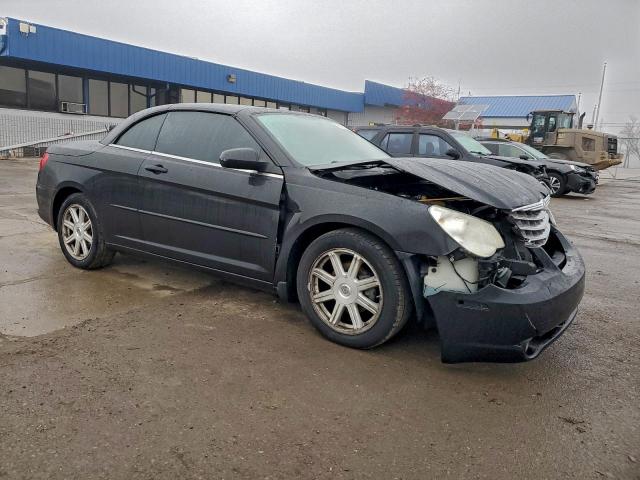 Chrysler Sebring Touring Image 3